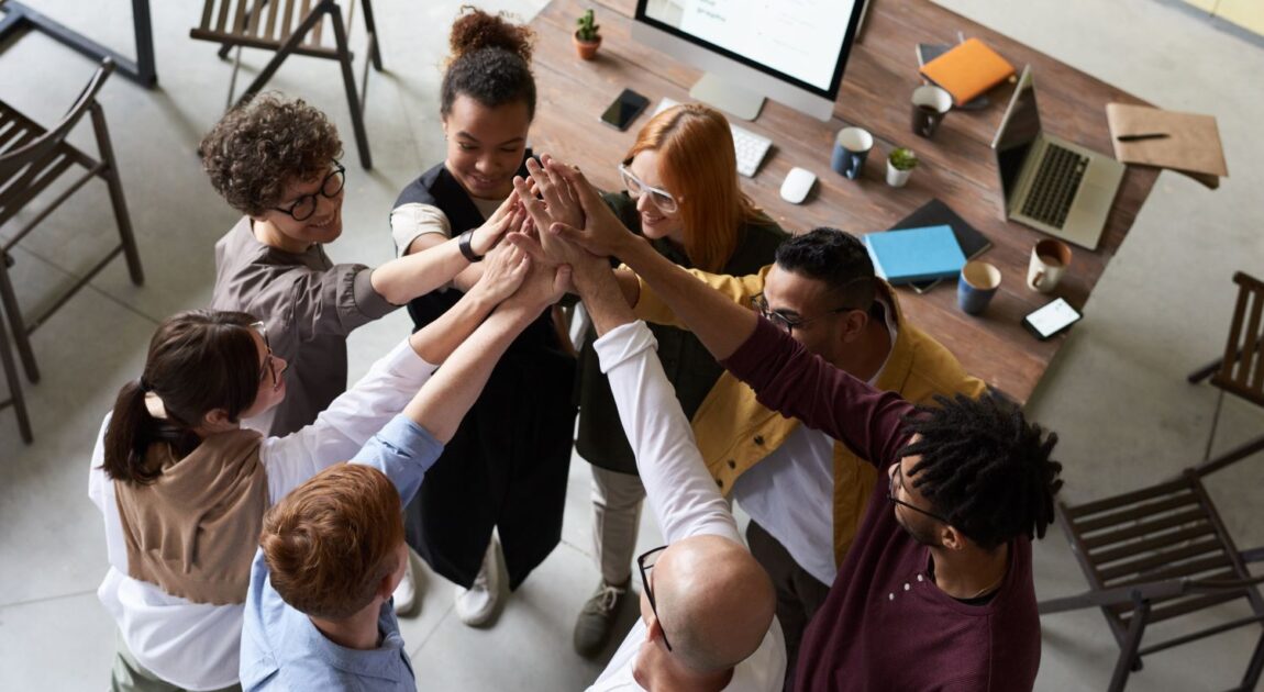 職場の人間関係と生産性